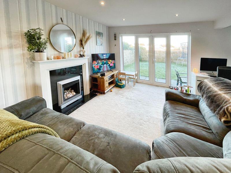 Chatton Close, Bury photo 3