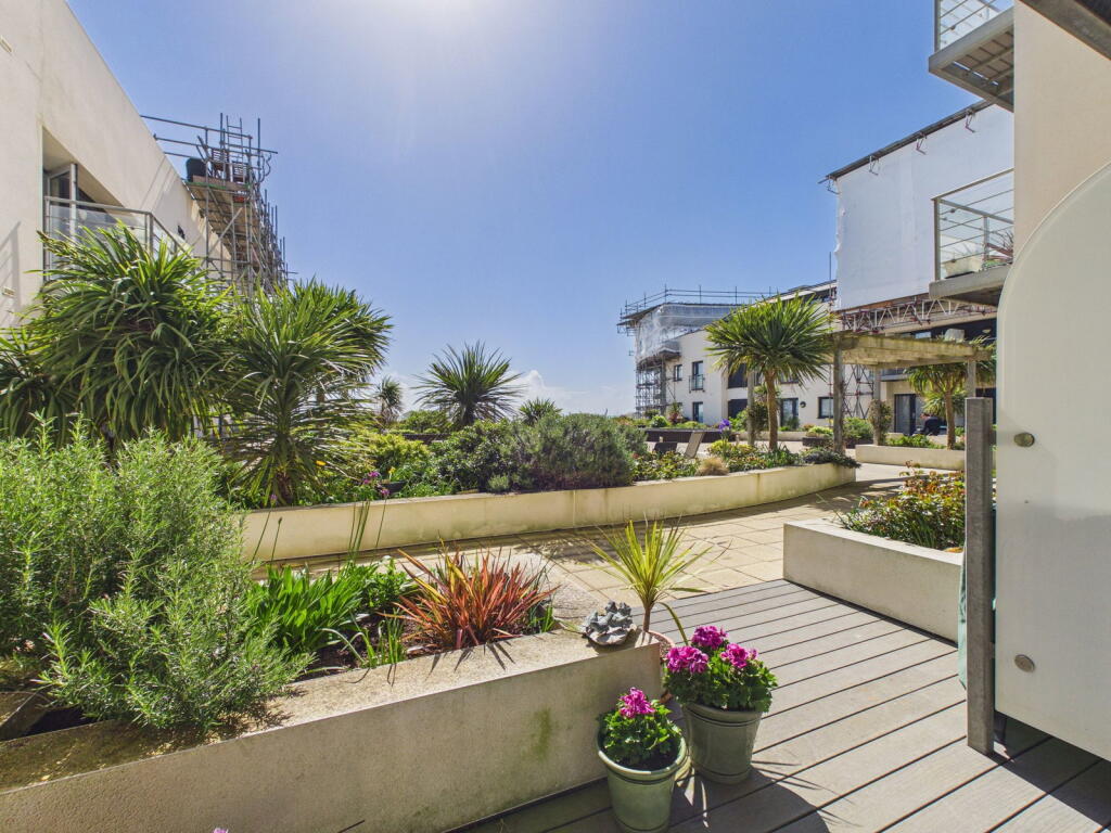Chichester House, 1, The Waterfront, Goring-by-Sea, Worthing, BN12 - View 3