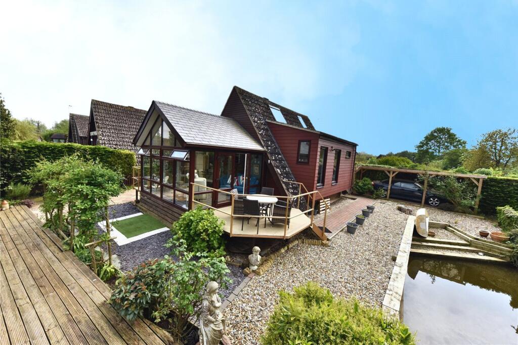 Main image of property: Nightingale, Isleham Marina, Ely, Cambridgeshire, CB7