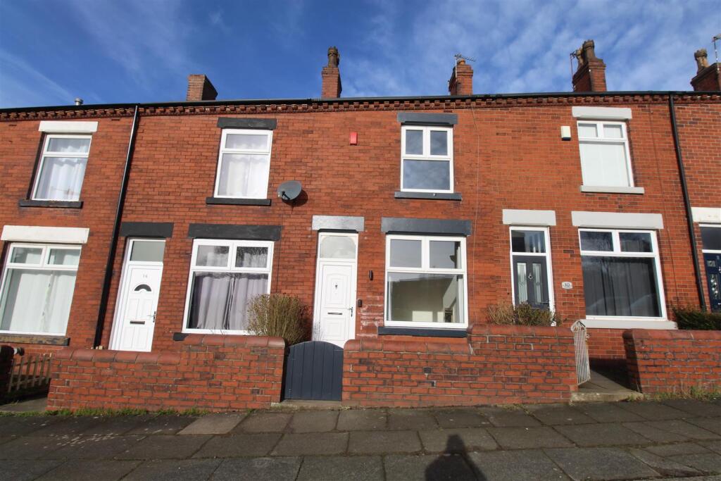 Main image of property: Carlton Grove, Horwich, Bolton
