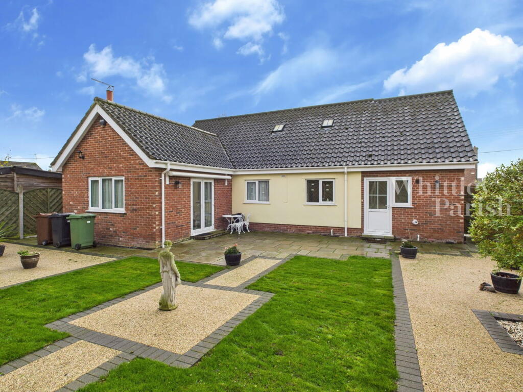Main image of property: Tottington Lane, Roydon, Diss