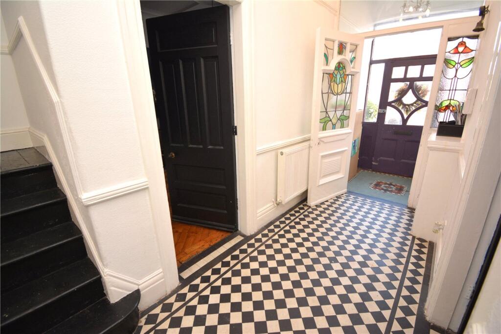 House in Wallasey, New Brighton - More