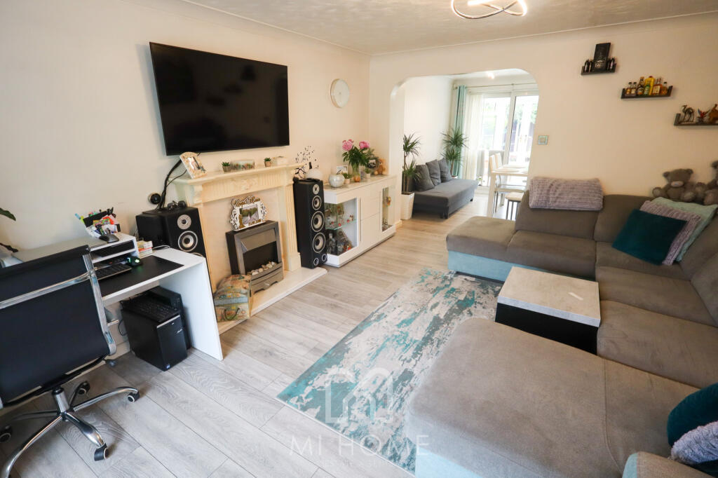 House in Fylde, Kirkham - More