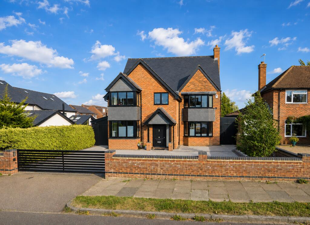 Main image of property: Abbey Avenue, St. Albans, Hertfordshire, AL3