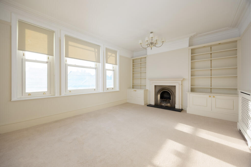 Main image of property: Flat 2, 91 High Street, London