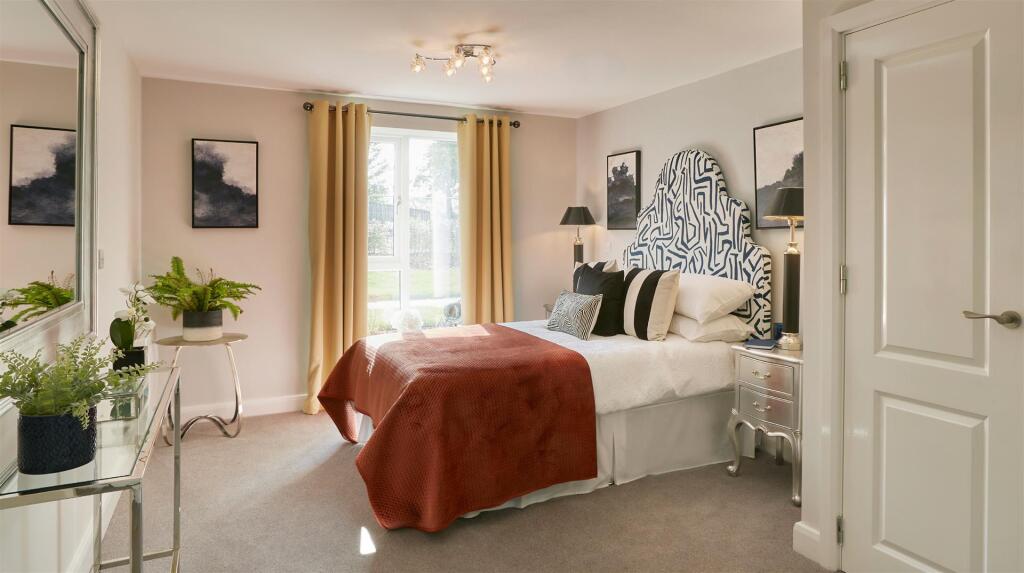 Apartment in Birmingham, Wylde Green, Sutton Coldfield - View 2