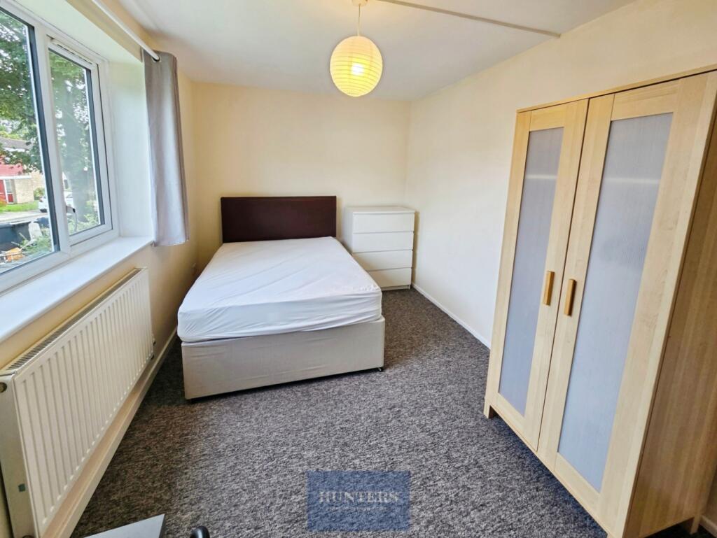 Leahurst Crescent, Birmingham, B17 0LD photo 4