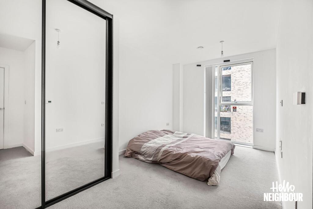 Apartment in London - More