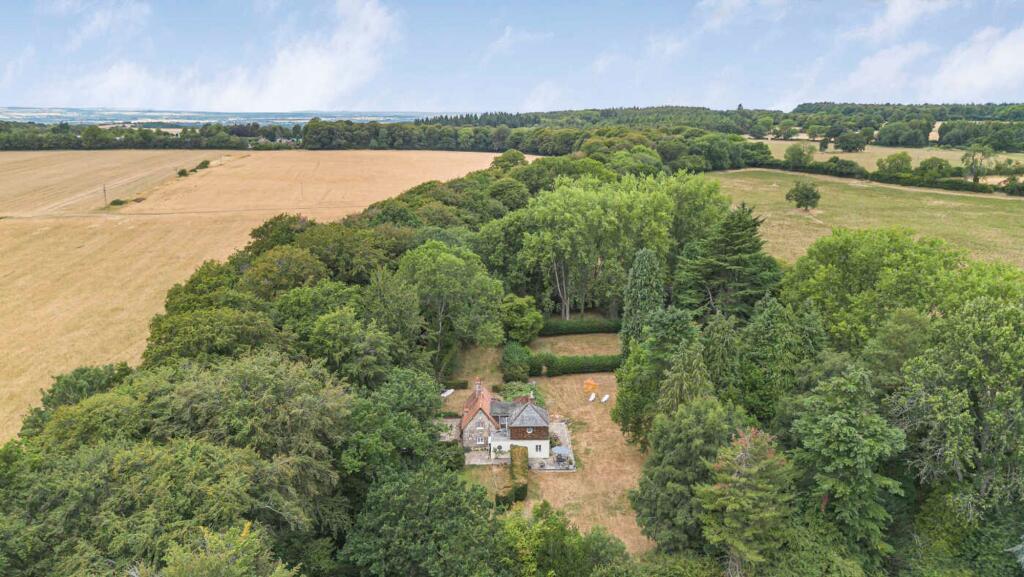 Main image of property: Digberry Lane, Park Corner, RG9