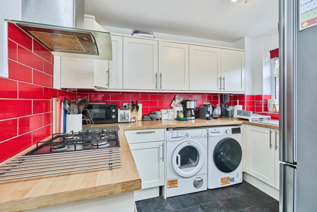 House in Sandwell, West Midlands - More