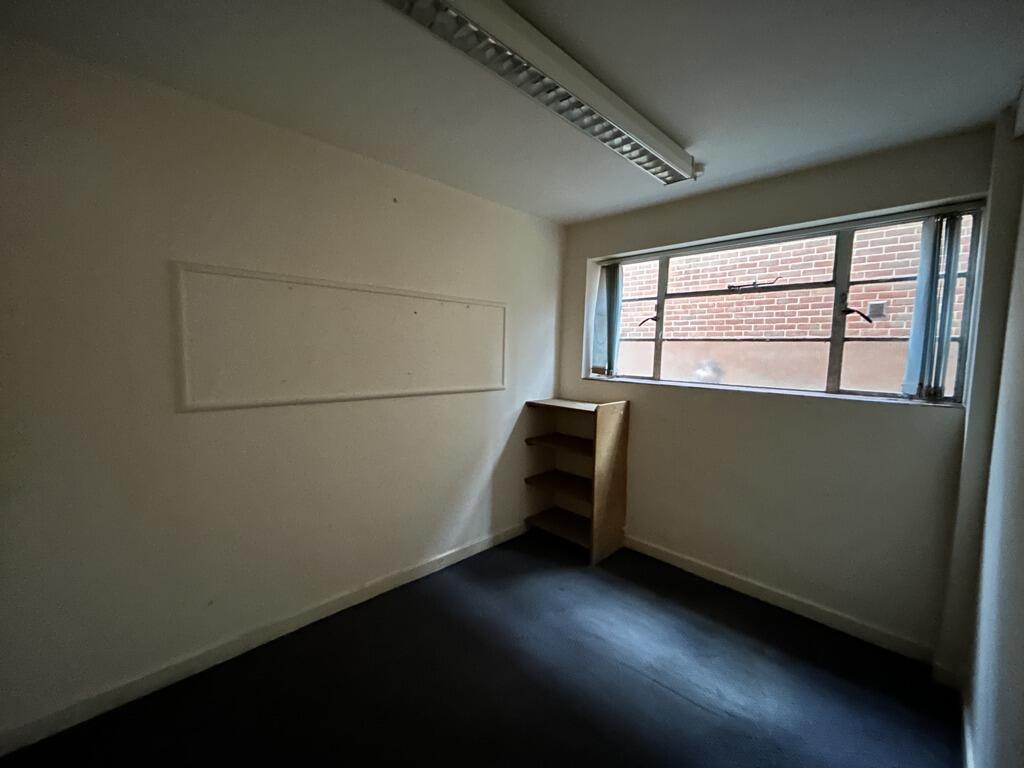 Additional image 32 of Mansion House, Princes Street, Yeovil, Somerset, BA20 1EG