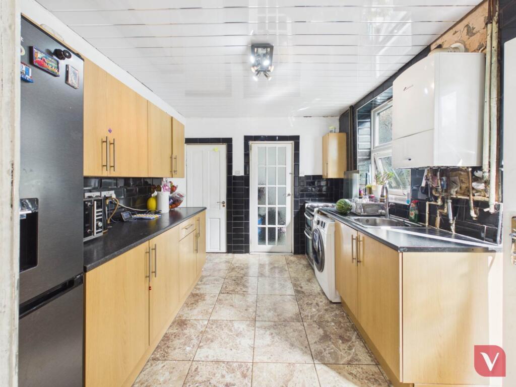 House in Luton - More