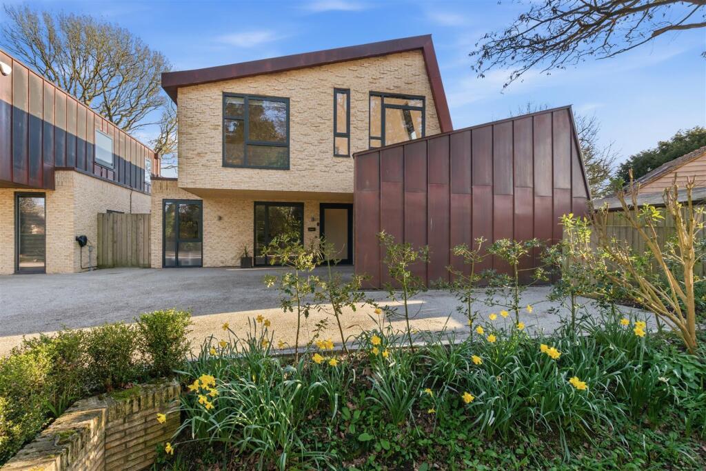 Main image of property: Thales, Rowington Green, Rowington,