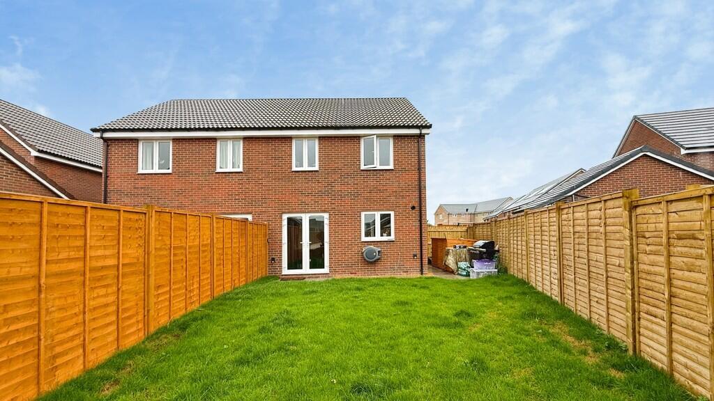 House in Warminster, Tascroft Rise, Wiltshire - View 2