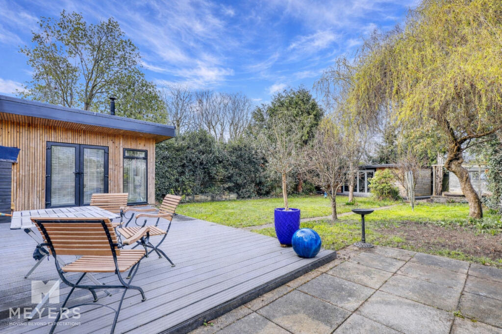House in Christchurch, Iford, Fairmile - View 5