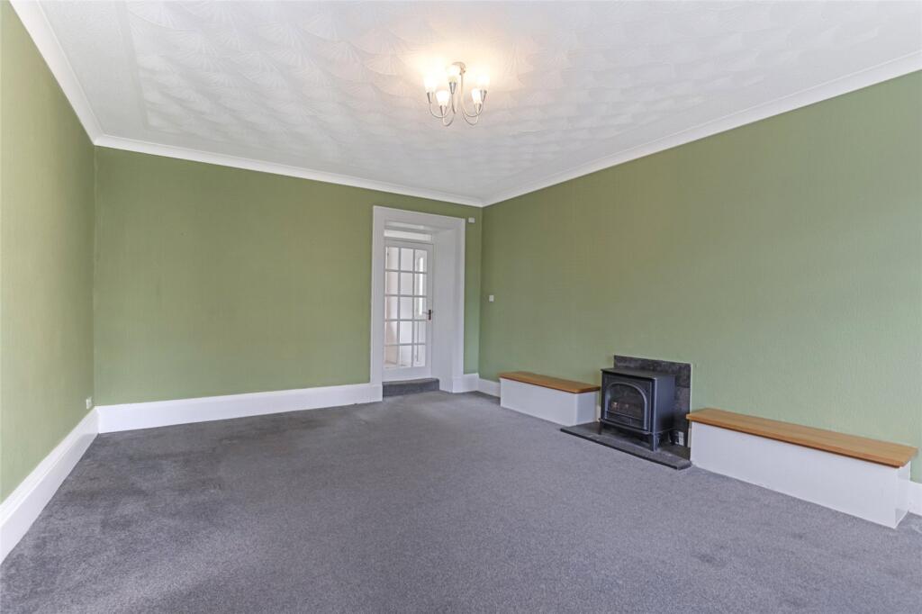 House in Strathaven, South Lanarkshire - View 3