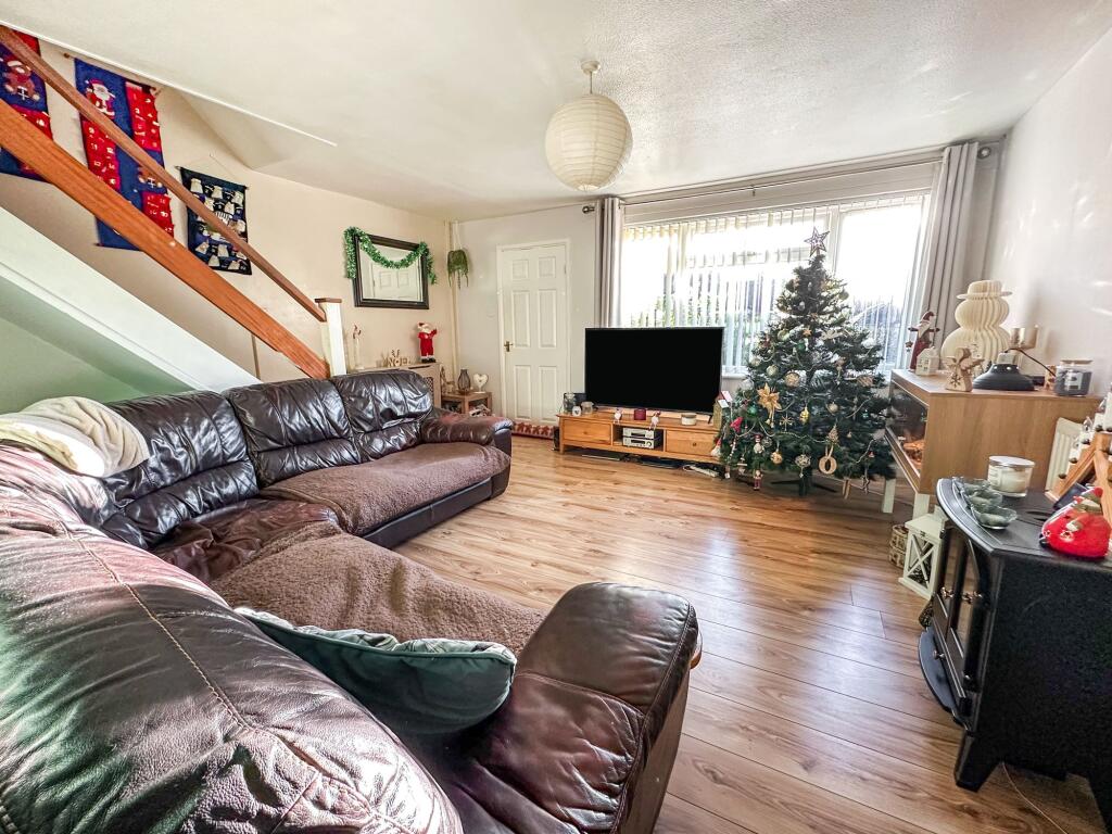 House in Swindon - View 3