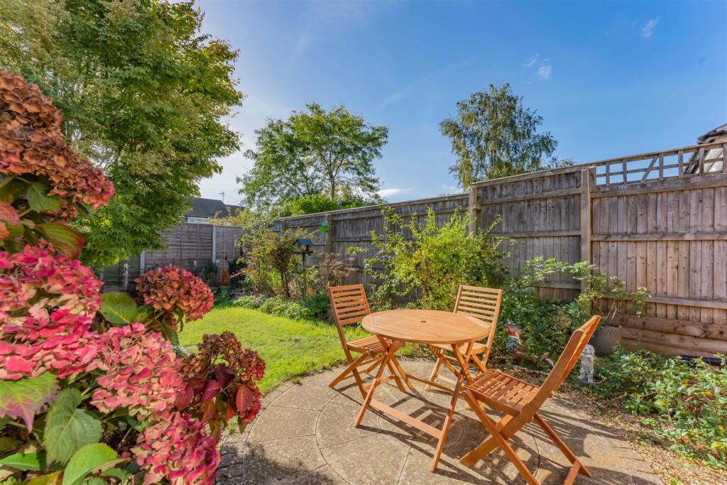 House in Northampton, Burton Latimer - View 3