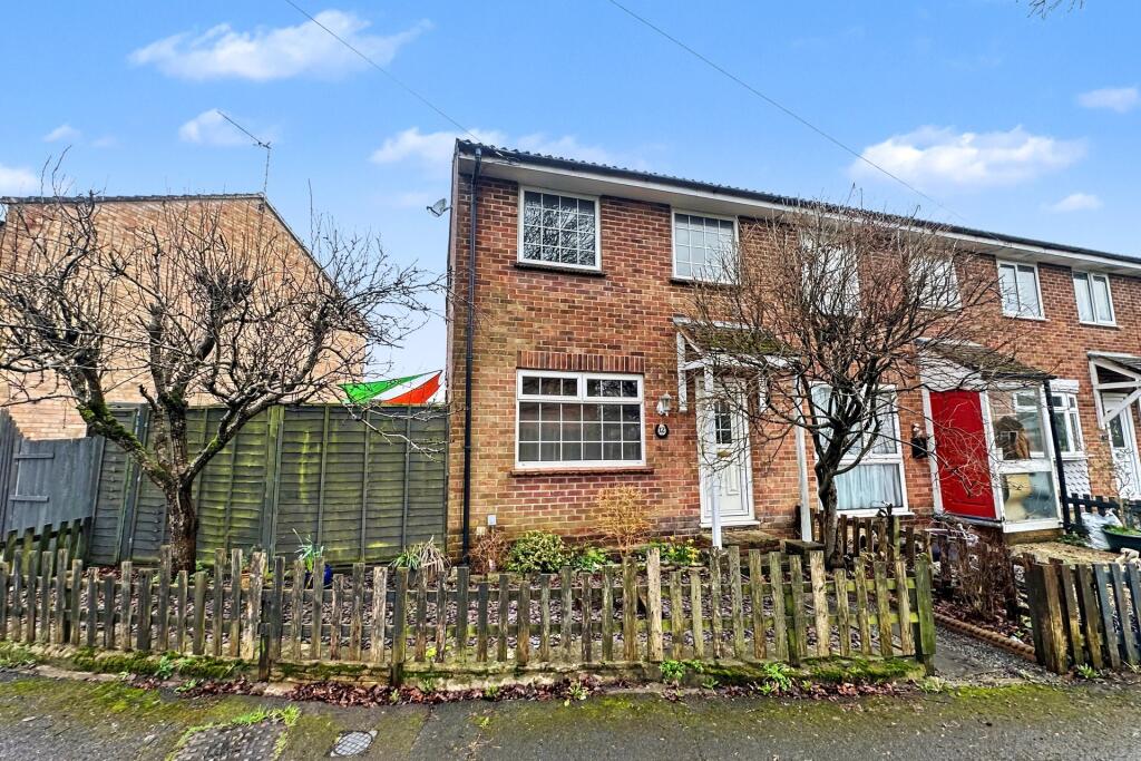 Main image of property: Verwood