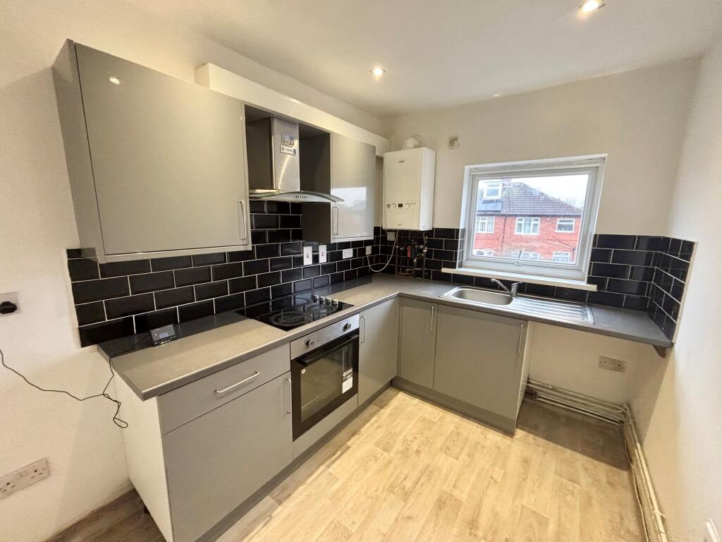 Main image of property: Lilac Cresent, Beeston, Nottingham, NG9