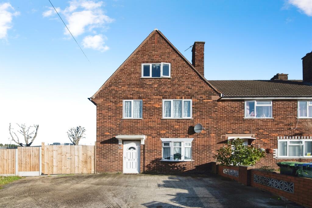 House in Sandwell, West Midlands - View 2