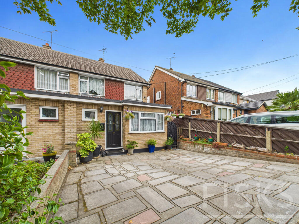 Main image of property: Downer Road North, Benfleet, SS7