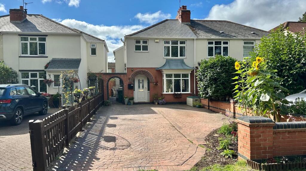 Main image of property: Rugby Road, Binley Woods, Coventry, CV3 2BD
