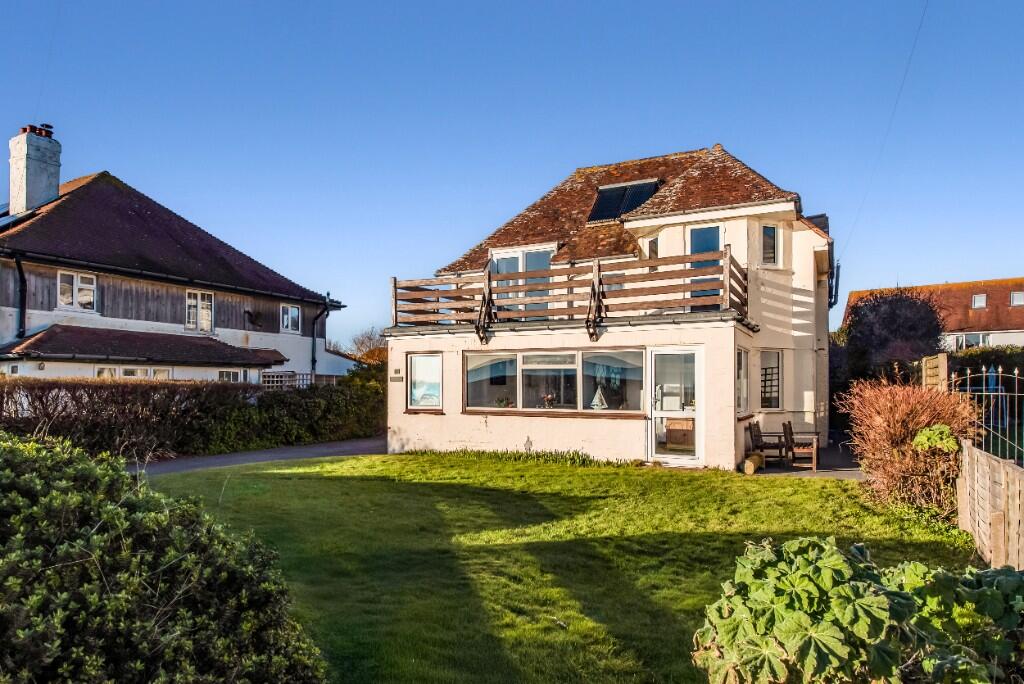 Main image of property: Strand Way, Felpham, Bognor Regis, West Sussex, PO22