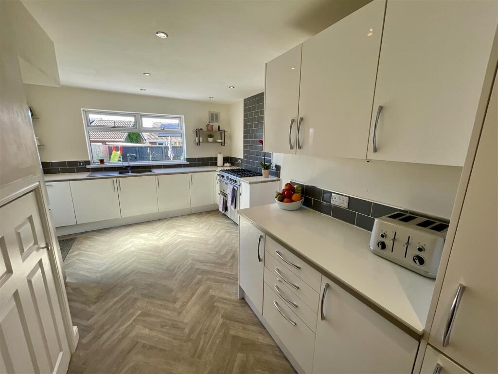 Campion Road, Darlington photo 4