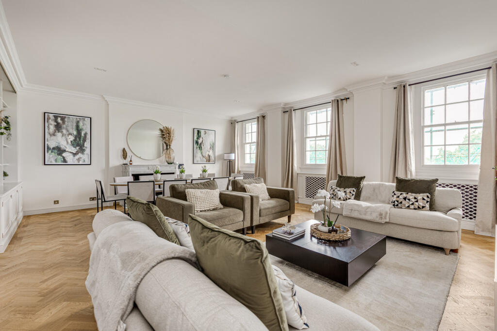 Main image of property: Hyde Park Gardens, London, W2