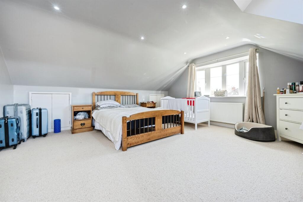 Additional image 13 of Mount Pleasant Lane, Bricket Wood, St. Albans