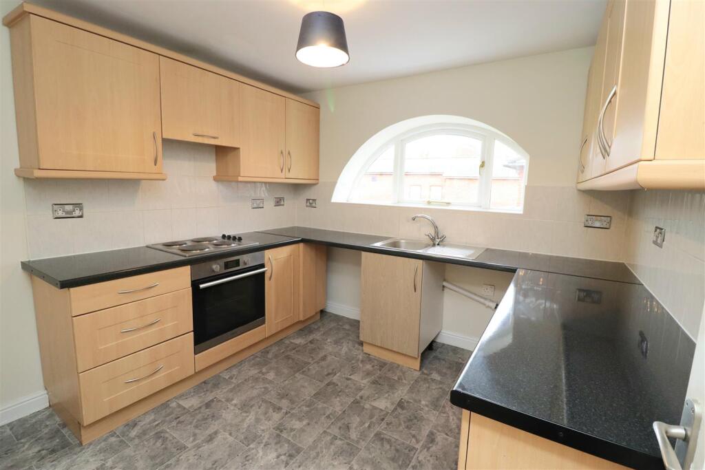 House in York - View 5