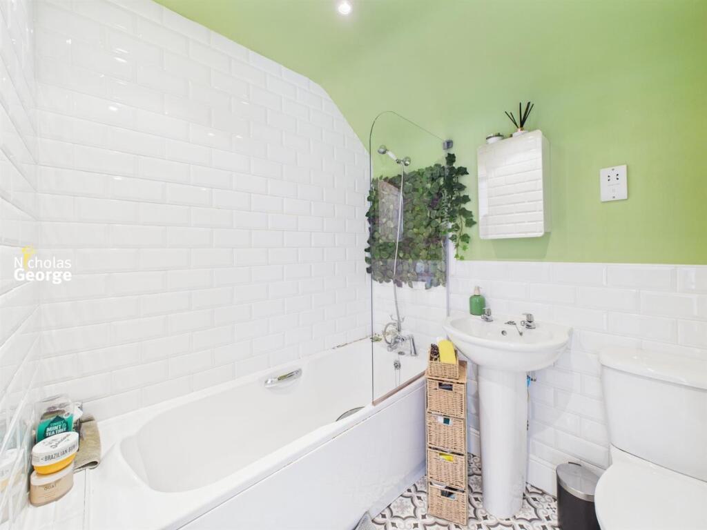 Additional image 9 of Wake Green Road, Moseley, B13 9PE