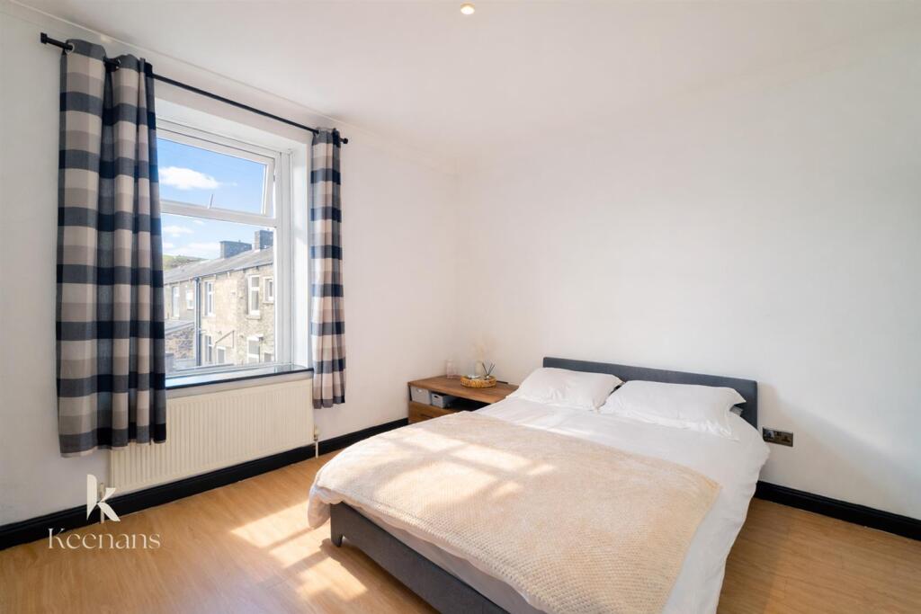 House in Rossendale, Goodshaw - View 5