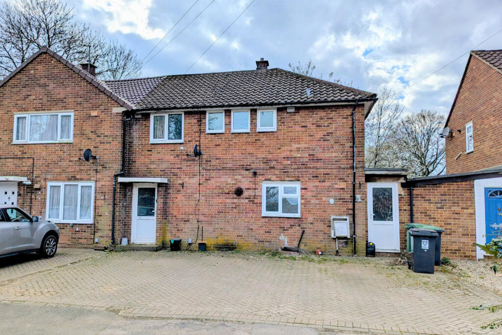 Everest Way, Adeyfield, HP2, Adeyfield