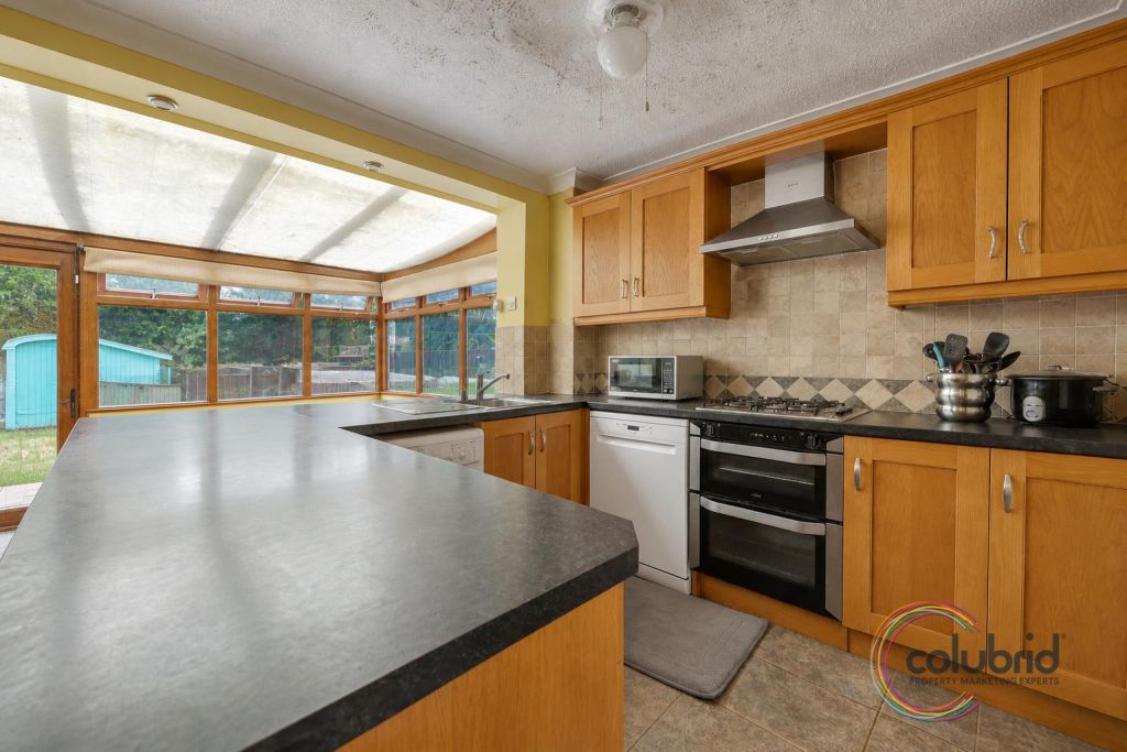 House in Thurrock, Essex - View 5