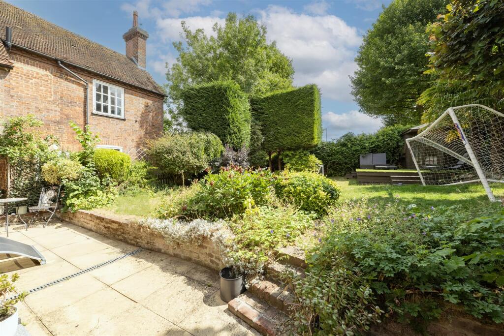 Additional image 4 of The Hill, Wheathampstead, St. Albans