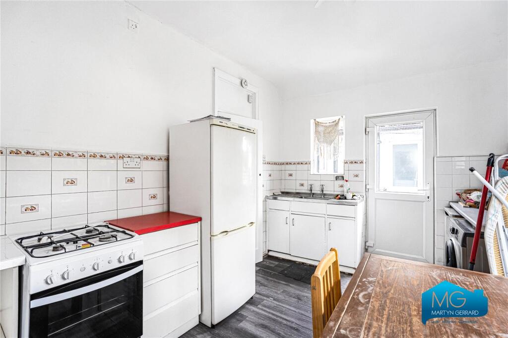 Apartment in London - View 3