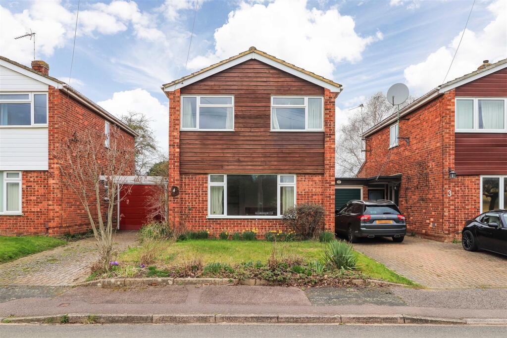 Main image of property: Stratfield Close, Cambridge