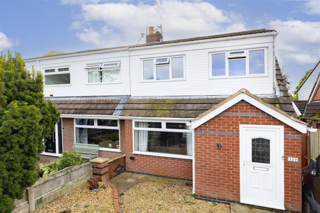 3-bed semi-detached on Bredon Avenue, Euxton, Chorley, £259,995