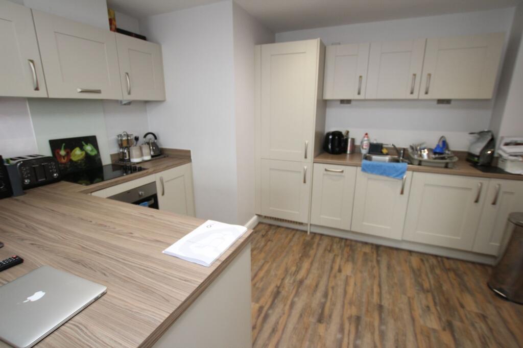 Apartment in Nottingham - View 3