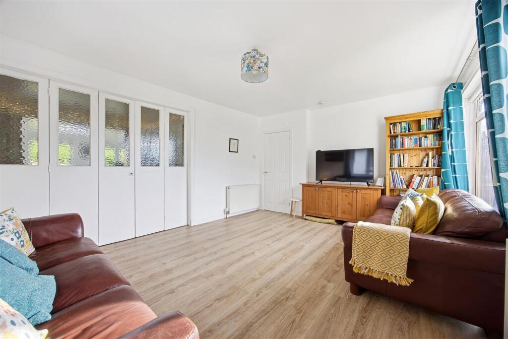 Birch Drive, Lenzie photo 4