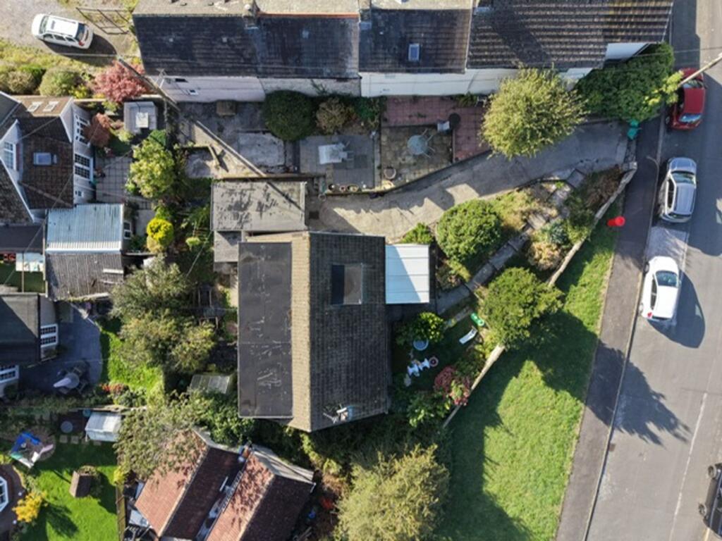 House in Cardiff, Newcastle Higher - View 2
