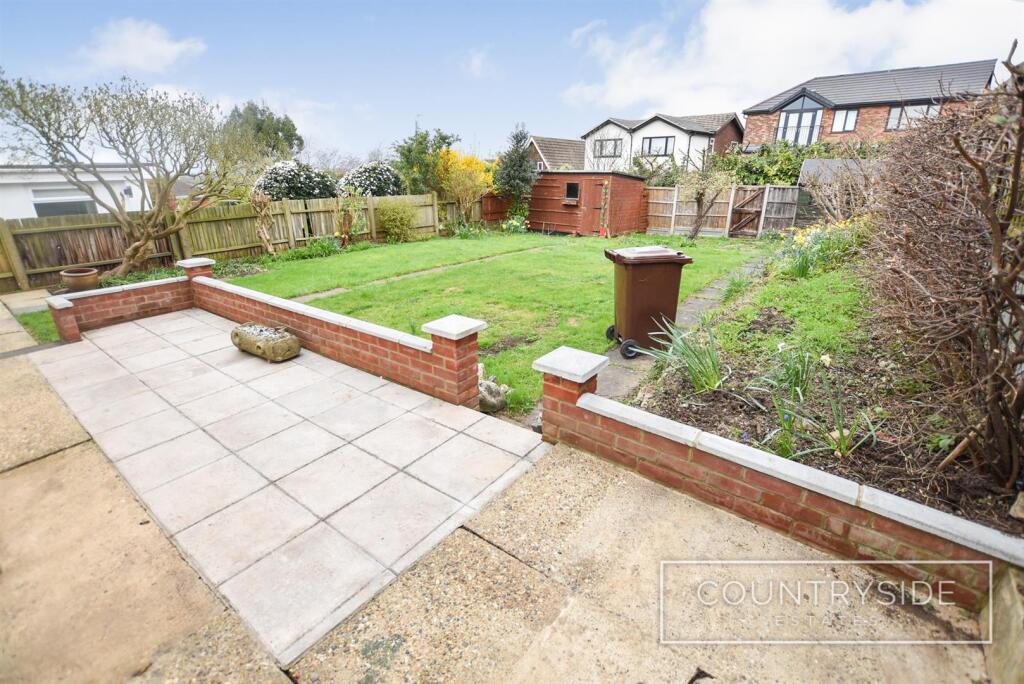 Queens Road, Benfleet photo 2