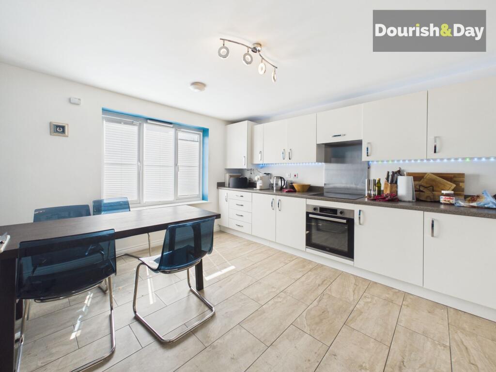House in Stoke-on-Trent - View 4