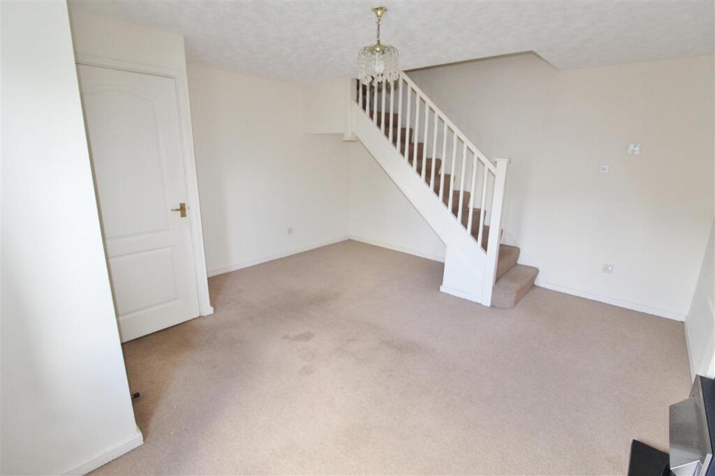 Lilacwood Drive, Grantham photo 4
