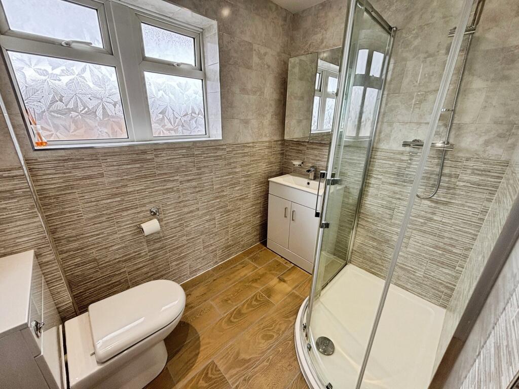 House in Plymouth - View 4
