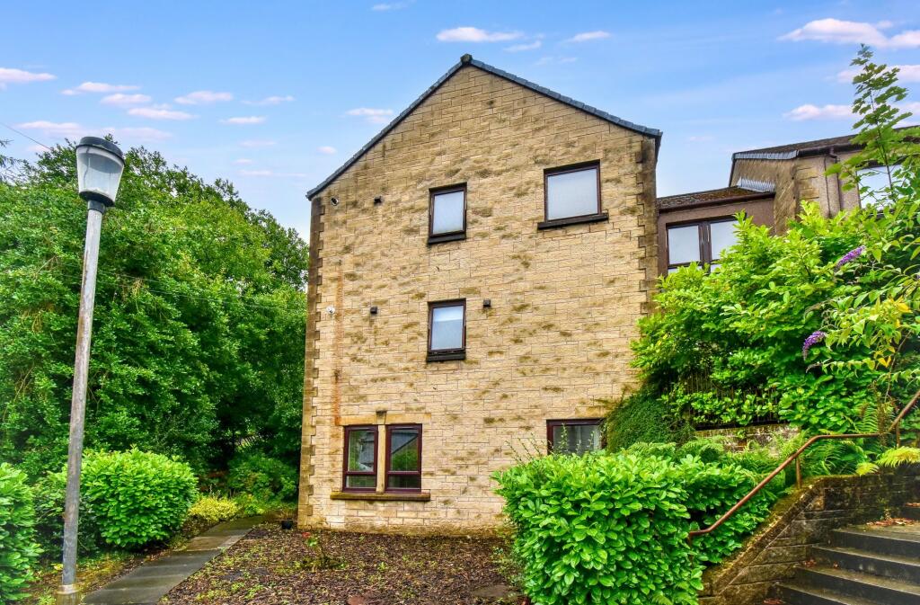 Main image of property: Market Court, Kilsyth, G65