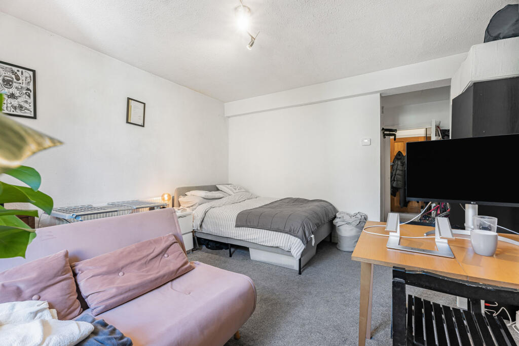 Apartment in London - View 4