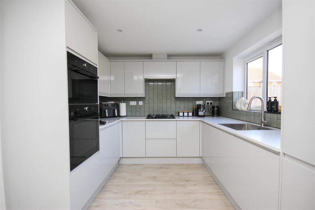 House in Northampton - View 4